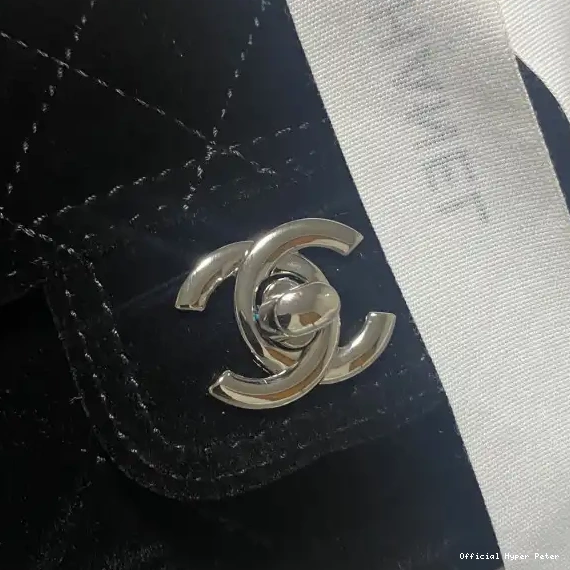 Hyper Peter CHANEL BAG FLAP MINI 0510
